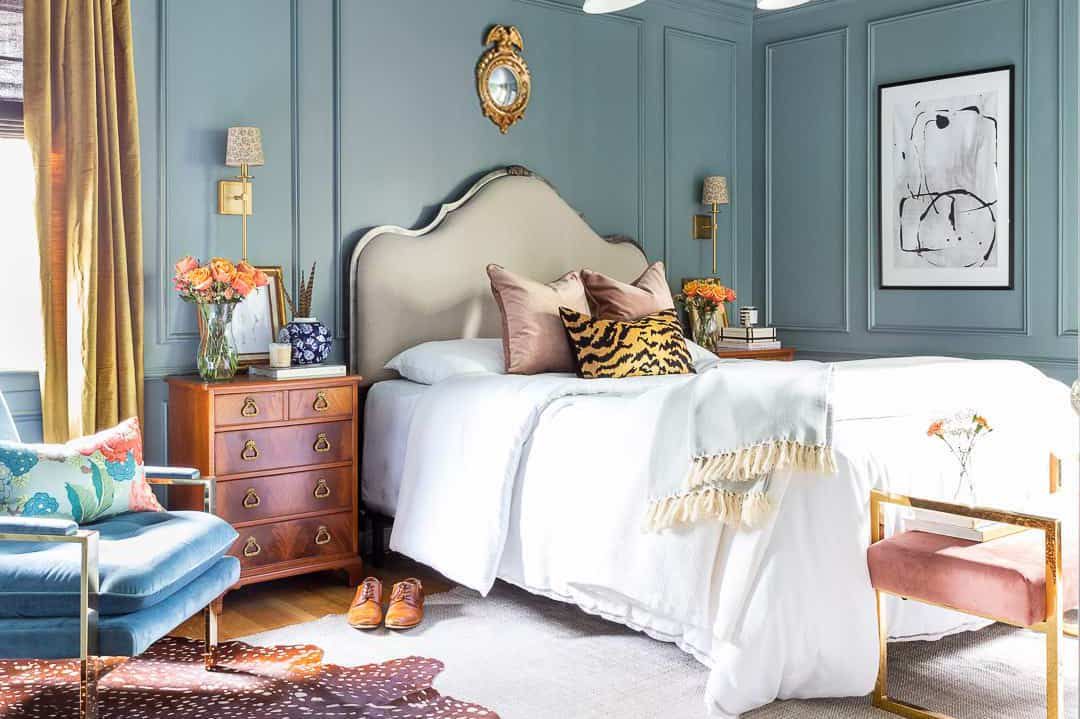 Create Stunning Vintage Bedroom for a Cozy Retreat